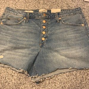 NWT Universal Thread Vintage Midi Jean Shorts